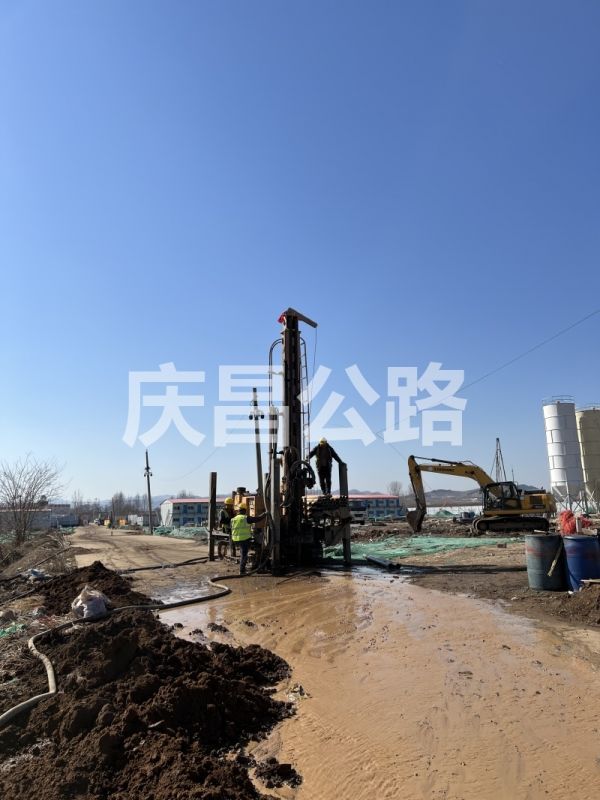 路面壓漿施工技術(shù)：保障道路安全暢通！